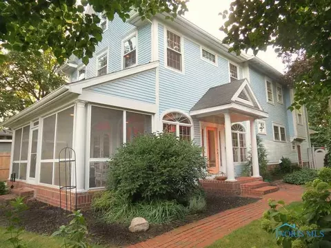 438 E Front, Perrysburg, OH 43551 photo 1
