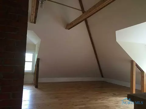 325 E Broadway, Maumee, OH 43537 photo 15