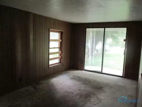 807 Searles, Toledo, OH 43607 photo 4