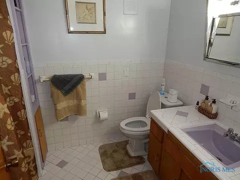 611 Searles Rd, Toledo, OH 43607 photo 13