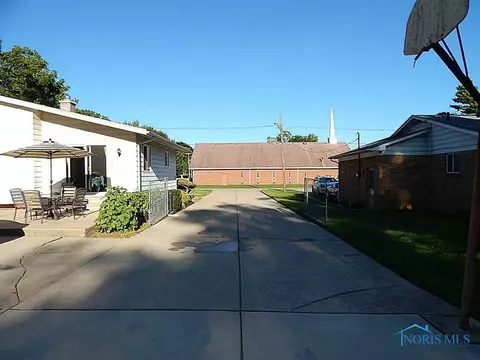 611 Searles Rd, Toledo, OH 43607 photo 20