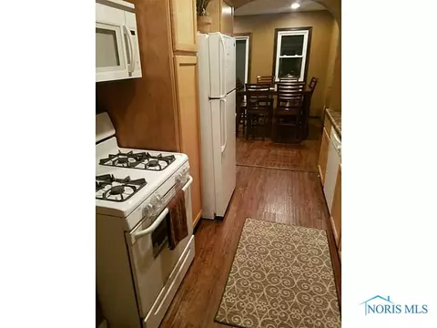 2425 Lambert Dr, Toledo, OH 43613 photo 6