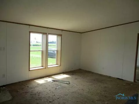 9702 Defiance Pike, Wayne, OH 43466 photo 4