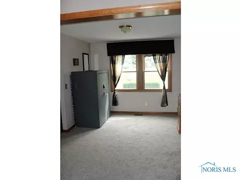 933 Wesley Ave, Bryan, OH 43506 photo 7