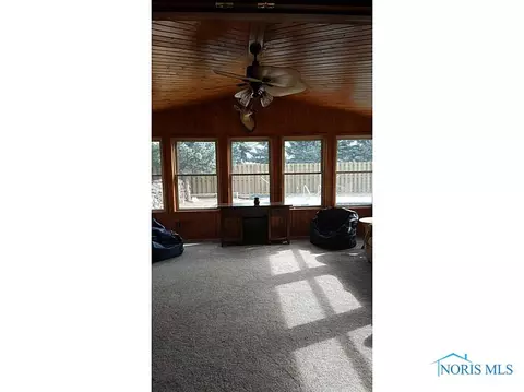 933 Wesley Ave, Bryan, OH 43506 photo 8