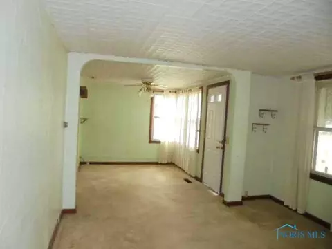 1104 Willard St, Napoleon, OH 43545 photo 3