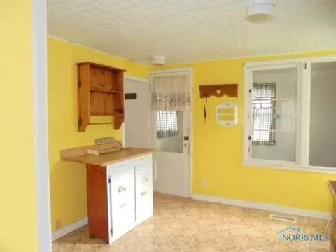 1104 Willard St, Napoleon, OH 43545 photo 8