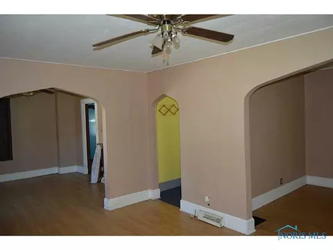 433 E Weber St, Toledo, OH 43608 photo 6