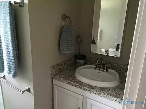 438 E Butler St, Bryan, OH 43506 photo 12
