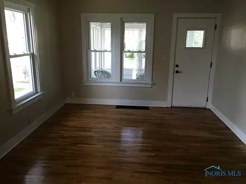 438 E Butler St, Bryan, OH 43506 photo 8