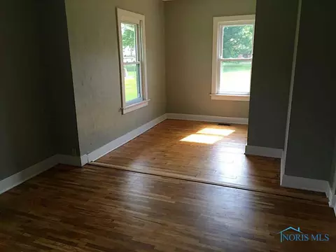 438 E Butler St, Bryan, OH 43506 photo 9