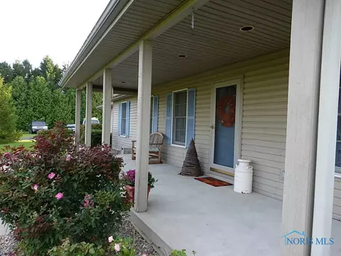 10193 County Road 17-75, West Unity, OH 43570 photo 2