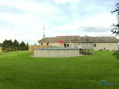 10193 County Road 17-75, West Unity, OH 43570 photo 3