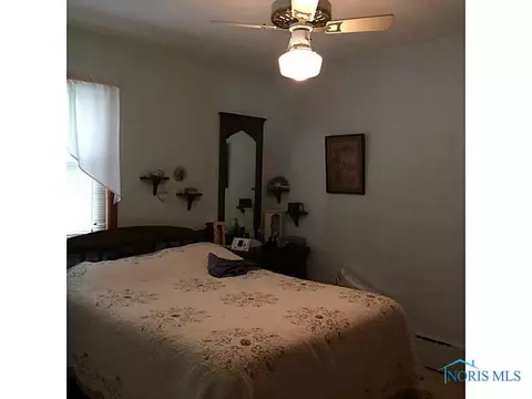 222 Lincoln St, Lyons, OH 43533 photo 6