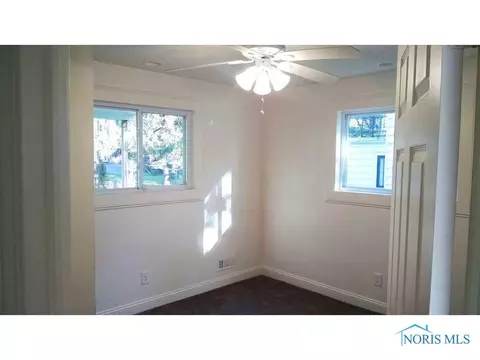 936 Continental Blvd, Toledo, OH 43607 photo 9