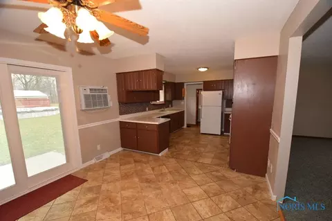 4701 County Rd E, Delta, OH 43515 photo 2