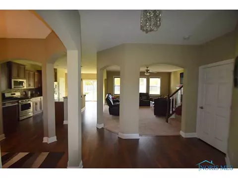 10782 Cable St, Whitehouse, OH 43571 photo 2