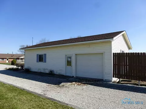 6879 St Rt 15, Bryan, OH 43506 photo 4