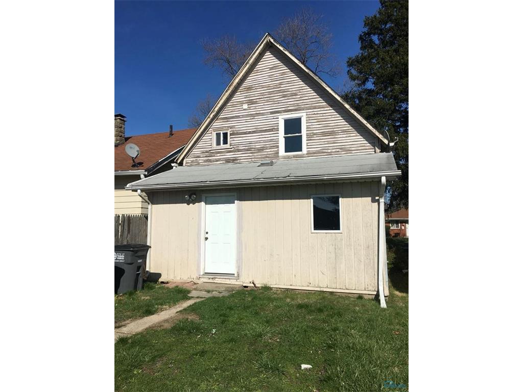 1505 Roosevelt Ave, Toledo, OH 43607 photo 1