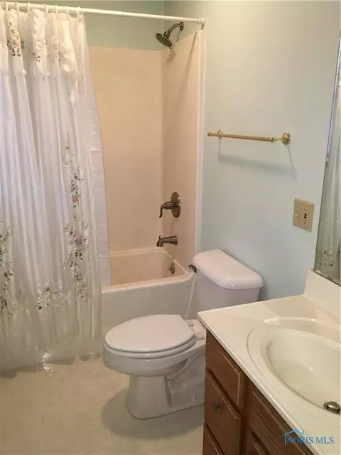 224 Gary Dr, Bryan, OH 43506 photo 9