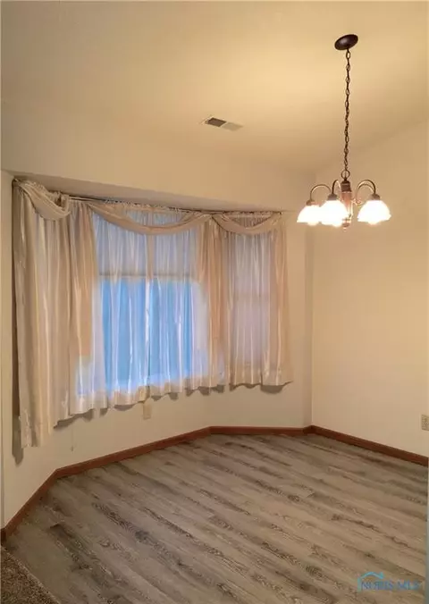 224 Gary Dr, Bryan, OH 43506 photo 5