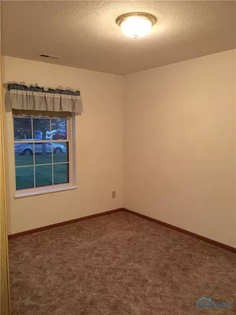 224 Gary Dr, Bryan, OH 43506 photo 11