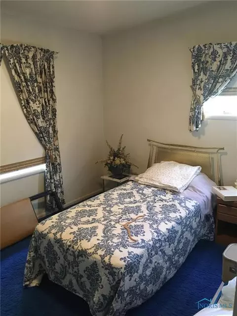 924 Downing Dr, Bryan, OH 43506 photo 9