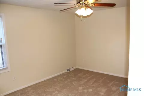 2543 Marla Ln, Maumee, OH 43537 photo 18