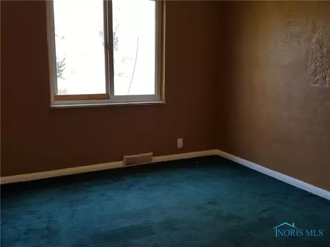812 Richards Rd, Toledo, OH 43607 photo 7