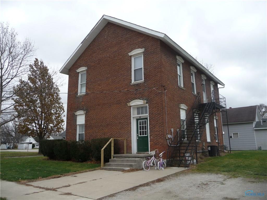121 E Lightner Rd, Bradner, OH 43406 photo 1