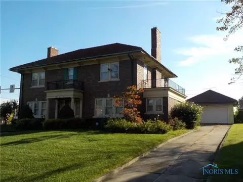 2160 Shenandoah Rd, Toledo, OH 43607 photo 3