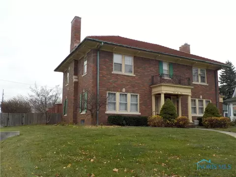 2160 Shenandoah Rd, Toledo, OH 43607 photo 2