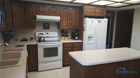 419 Connin St, Bryan, OH 43506 photo 19