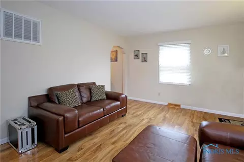 934 Argyll Dr, Maumee, OH 43537 photo 6