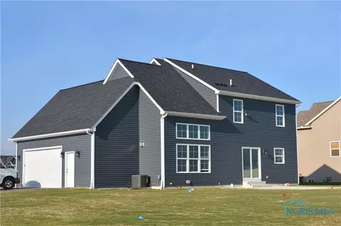 6369 Glen Stream St, Waterville, OH 43566 photo 2