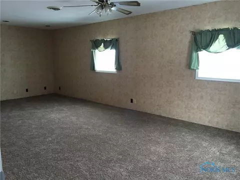 702 N Cherry St, Paulding, OH 45879 photo 8