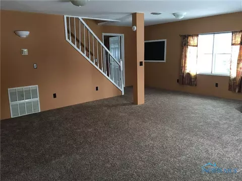 702 N Cherry St, Paulding, OH 45879 photo 4