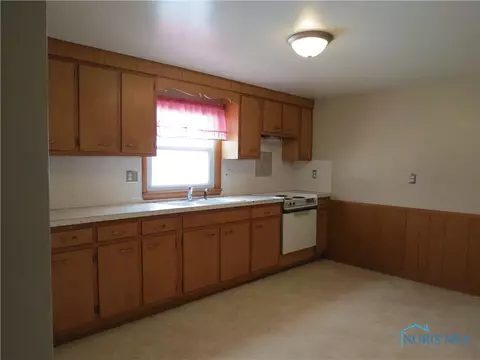 348 S Williams St, Paulding, OH 45879 photo 5
