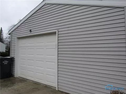 822 Corey St, Maumee, OH 43537 photo 15