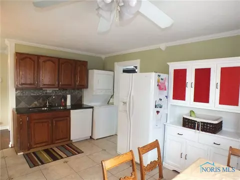 4435 Thackeray Rd, Maumee, OH 43537 photo 26