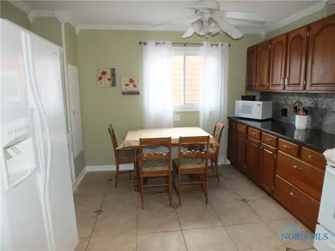 4435 Thackeray Rd, Maumee, OH 43537 photo 24