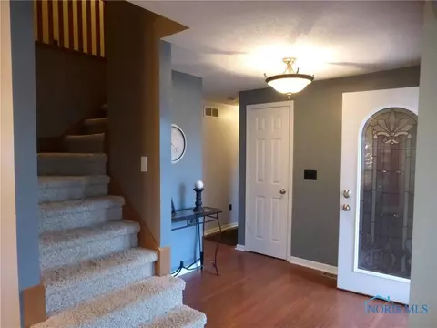 909 Cardinal Dr, Bryan, OH 43506 photo 8