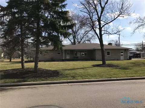 721 N Cherry St, Paulding, OH 45879 photo 1