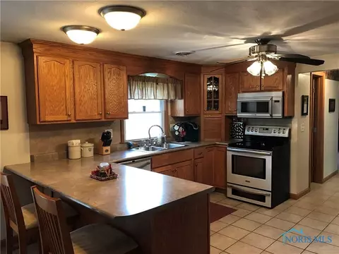 721 N Cherry St, Paulding, OH 45879 photo 6