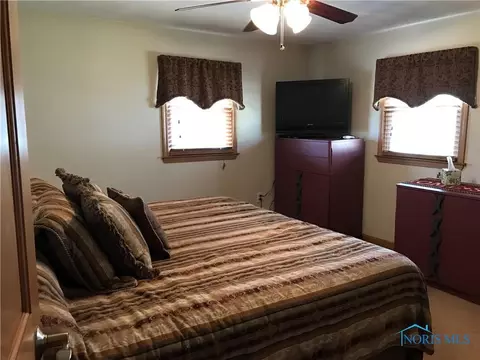721 N Cherry St, Paulding, OH 45879 photo 9