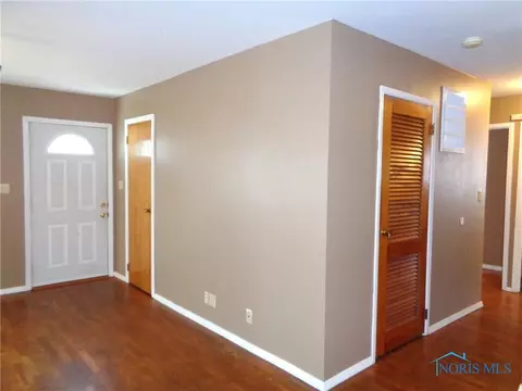 602 Maple St, Stryker, OH 43557 photo 8