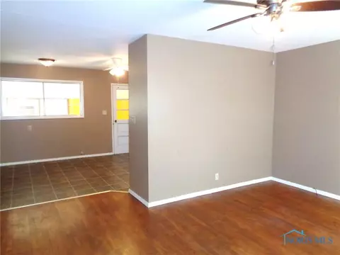 602 Maple St, Stryker, OH 43557 photo 6