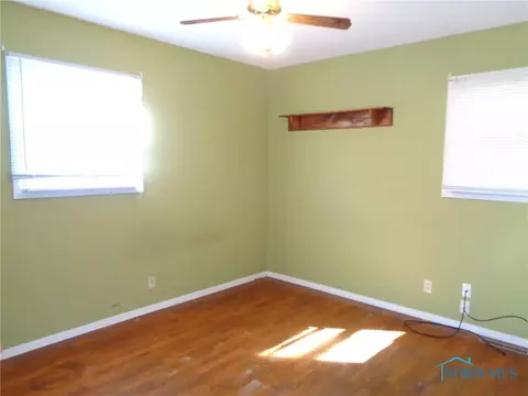 602 Maple St, Stryker, OH 43557 photo 10
