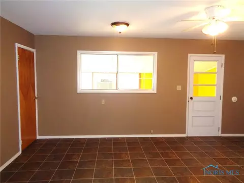 602 Maple St, Stryker, OH 43557 photo 5