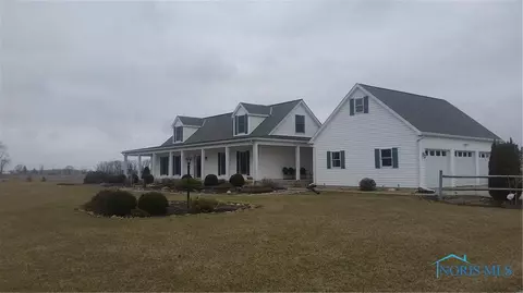 9350 County Rd S, Lyons, OH 43533 photo 1